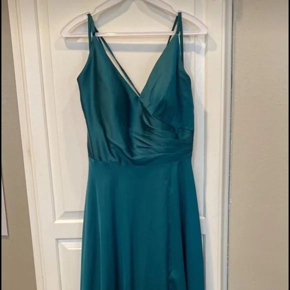 green emerald velvet dress Smoke Green Cotton A-Line Sheath Midi Wrap Dress 26
